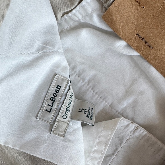 L.L. Bean Women's Beige Casual Pants - Picture 4 of 6